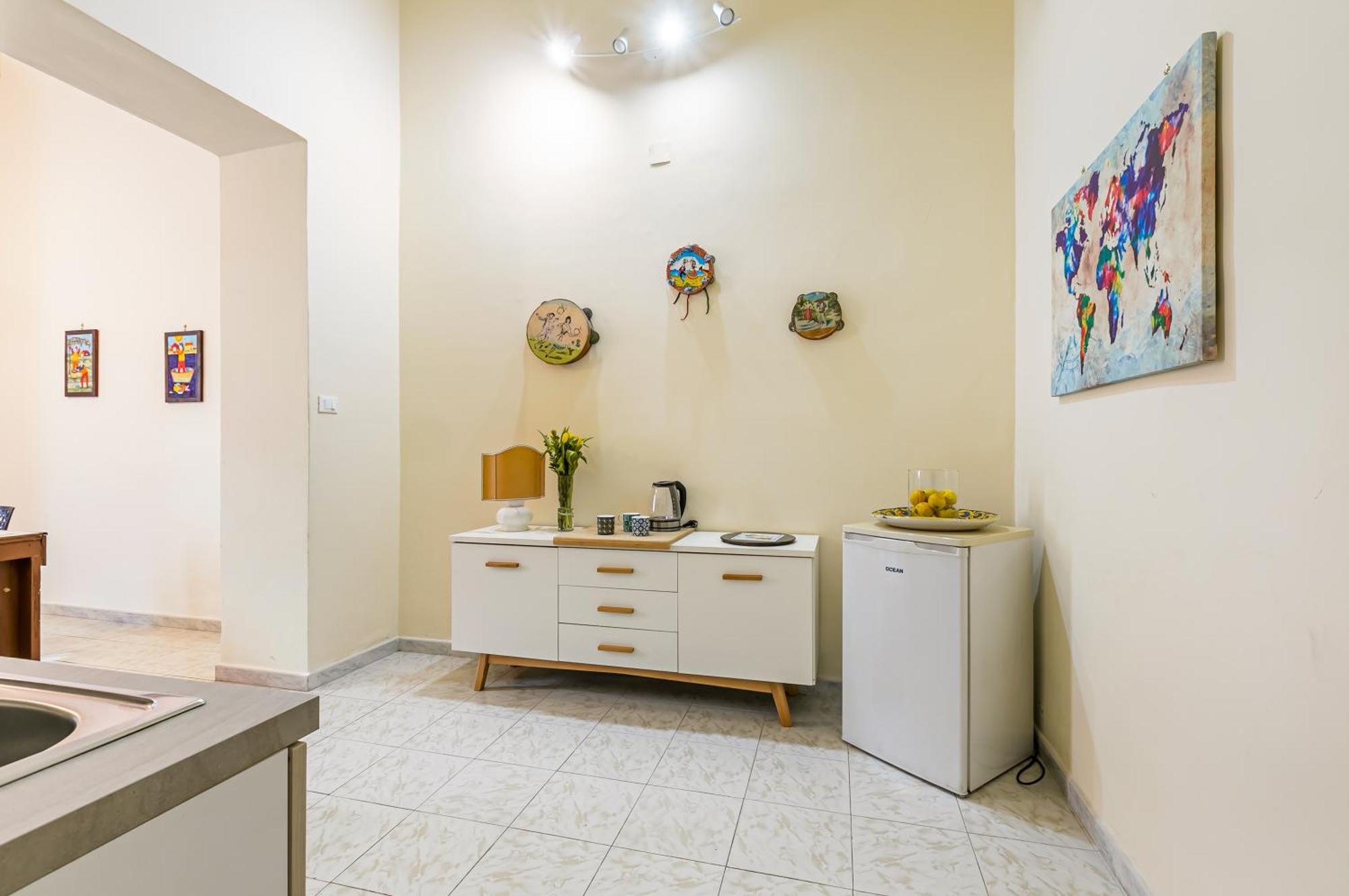 Corso Dei Mille Railway Apartment 巴勒莫 外观 照片