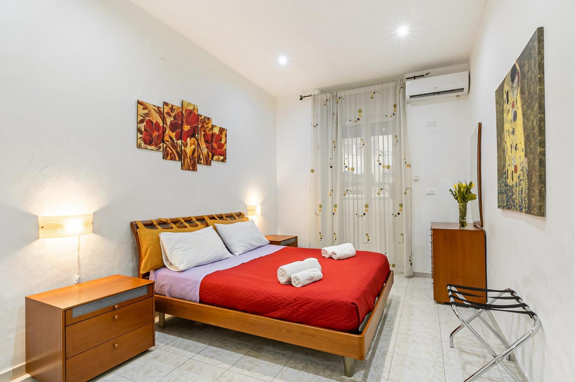 Corso Dei Mille Railway Apartment 巴勒莫 外观 照片